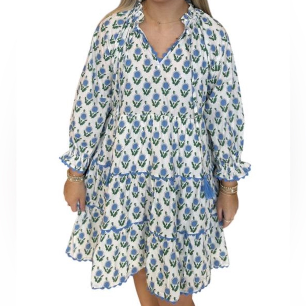 NWT! Emtro dress.